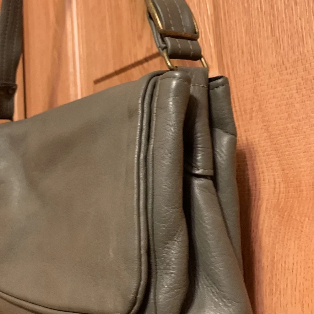 The Vermont Country Store Gray Deerskin Leather Bag